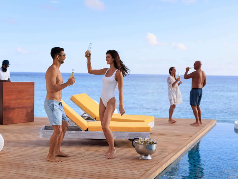 Mercure Maldives Kooddoo Resort