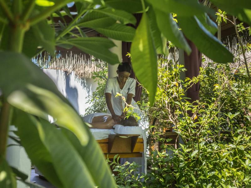 Mercure Maldives Kooddoo Resort