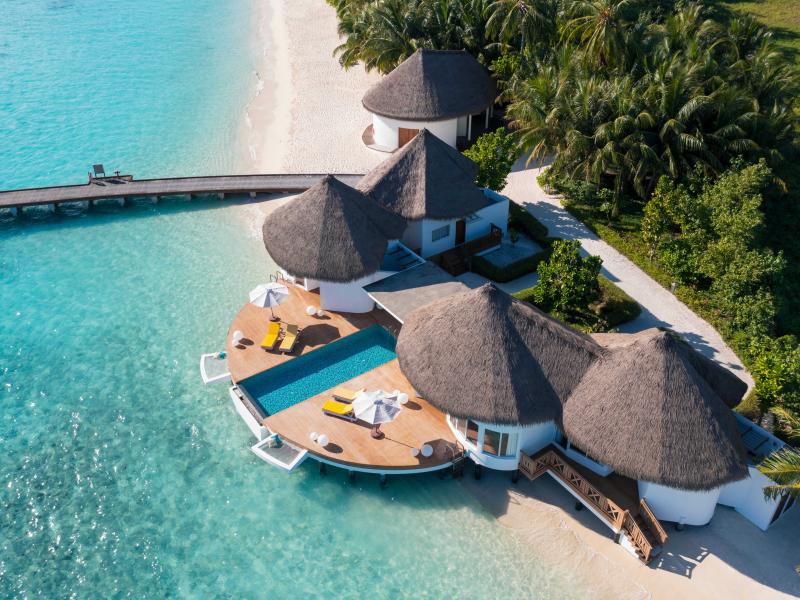 Mercure Maldives Kooddoo Resort