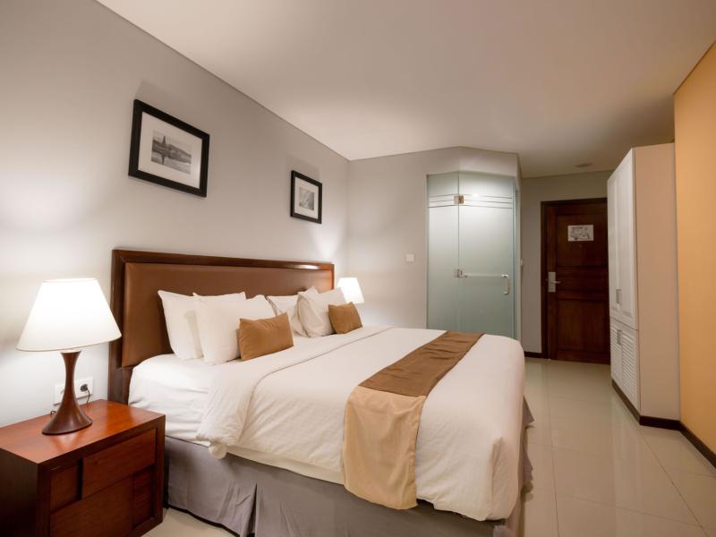 Kutabex Beach Front Hotel