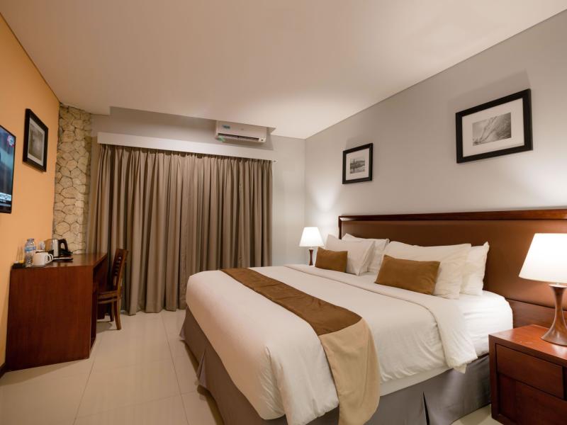 Kutabex Beach Front Hotel