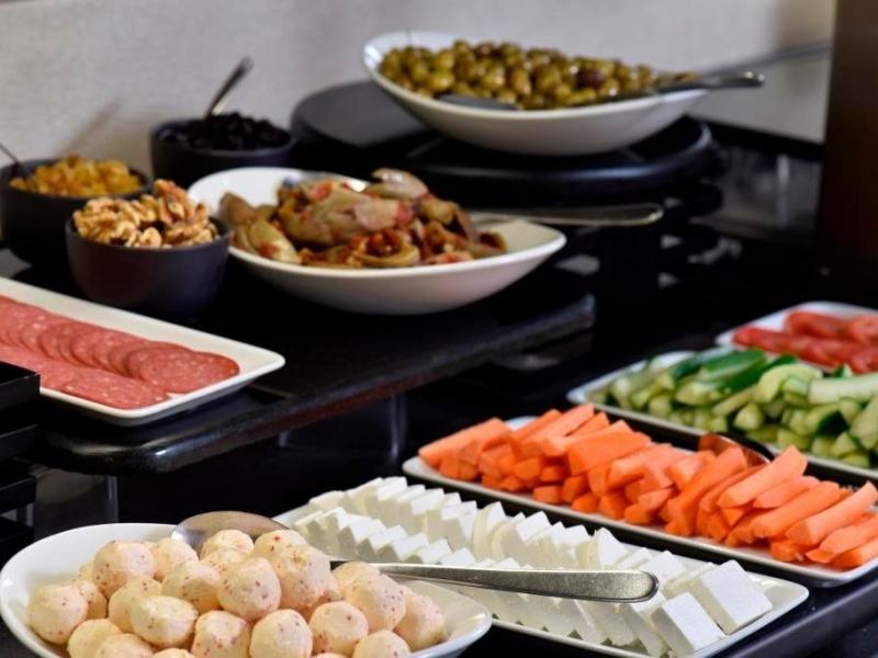 Swiss-Belhotel Seef Bahrain