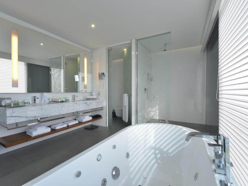 Ramee Grand Hotel & Spa