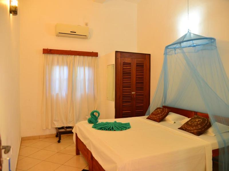 Sundowners Guest House