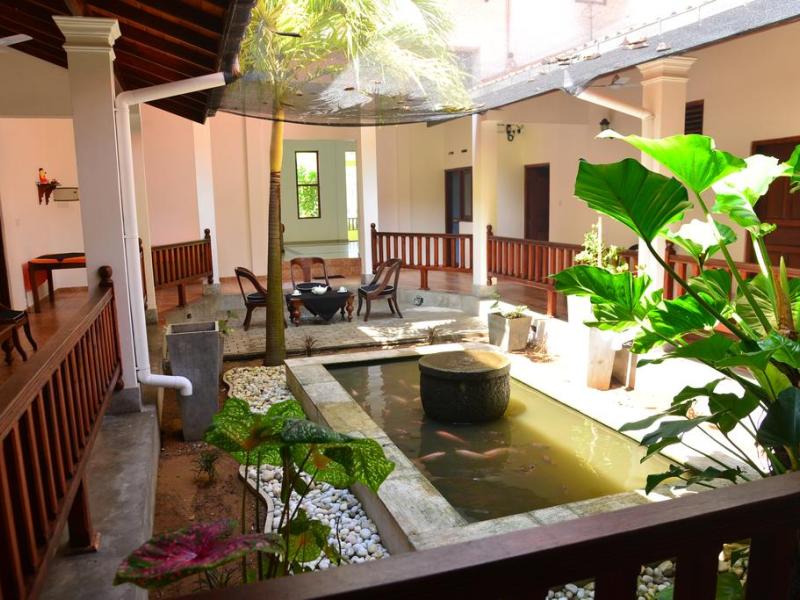 Sundowners Guest House