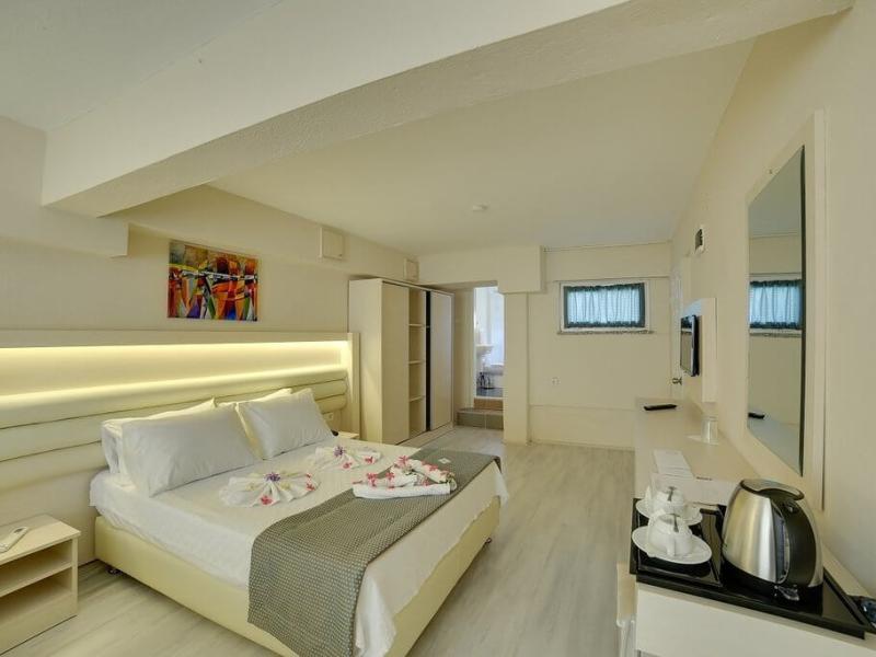 Carpe Mare Beach Resort