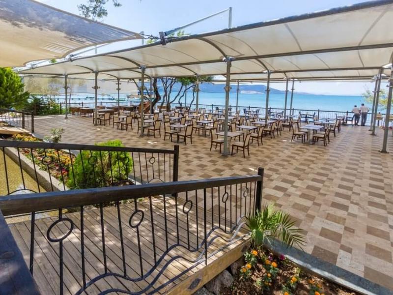 Carpe Mare Beach Resort
