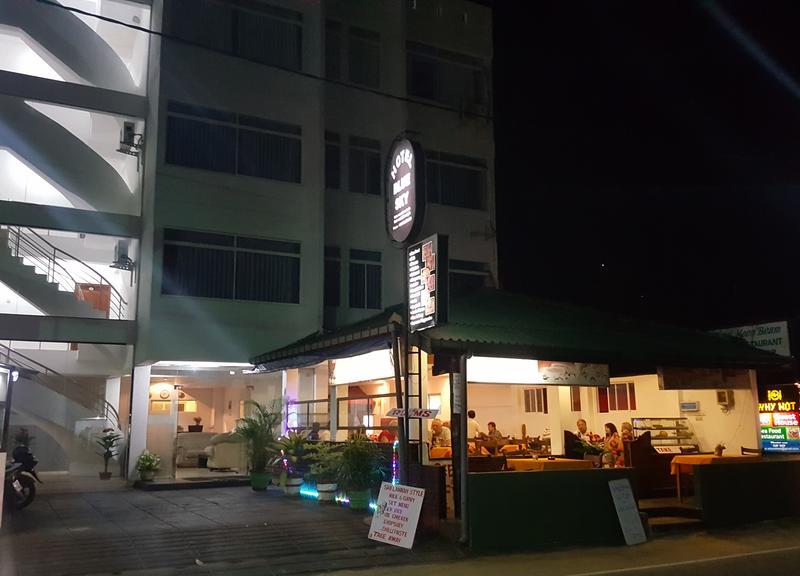 BlueSky Hotel Hikkaduwa