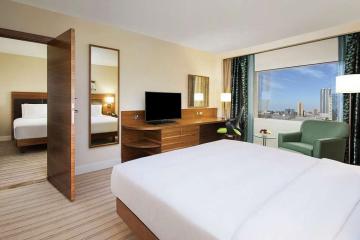 Отель Hilton Garden Inn Ras Al Khaimah ОАЭ, Рас Аль Хайма, фото 14