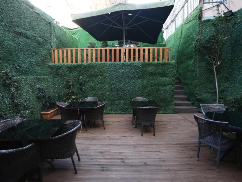 Albatros Premier Hotel