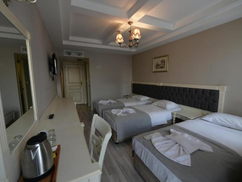 Albatros Premier Hotel