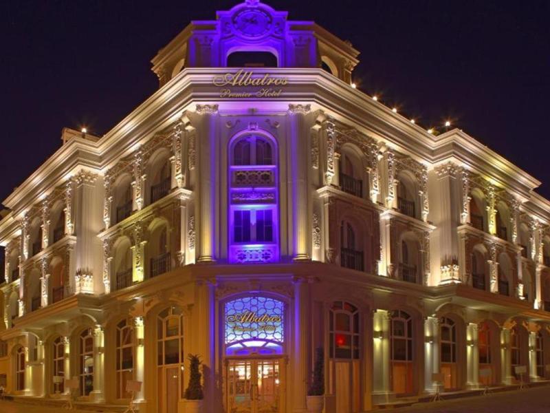 Albatros Premier Hotel