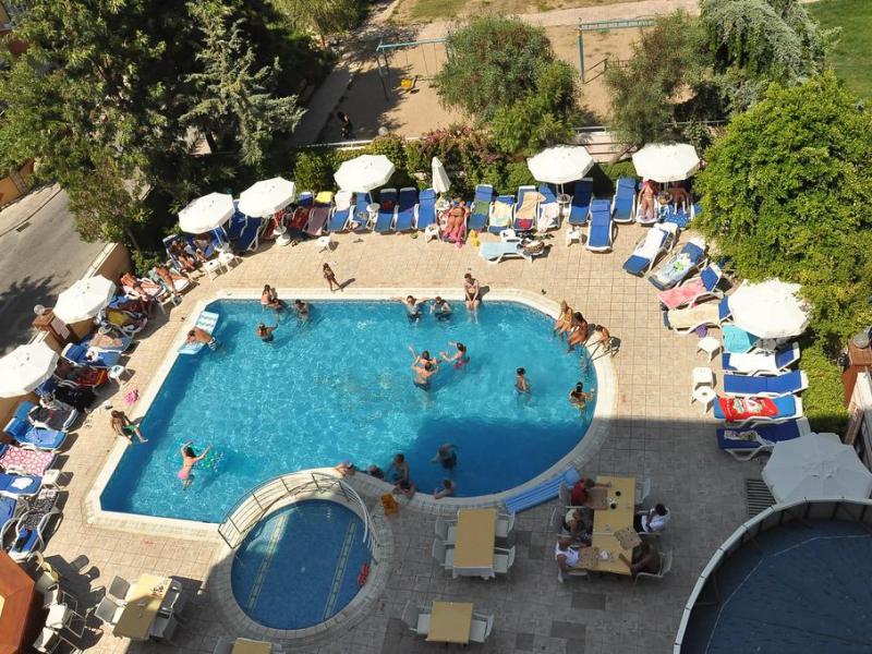 Cleopatra Tac Hotel & Spa