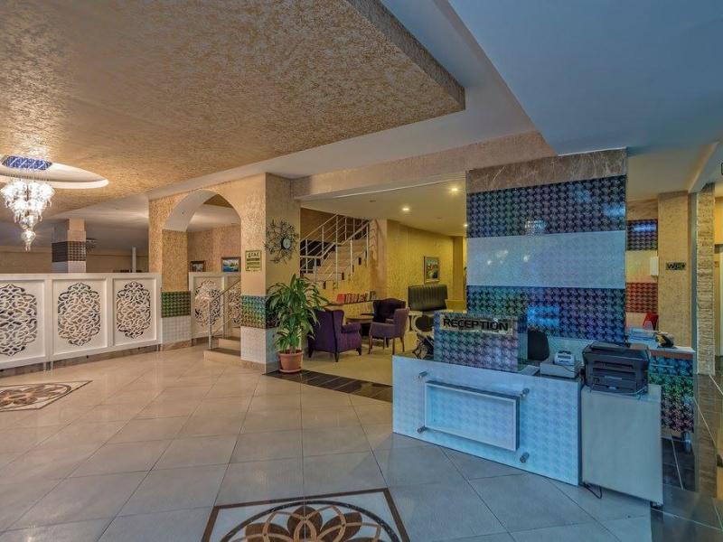 Cleopatra Tac Hotel & Spa