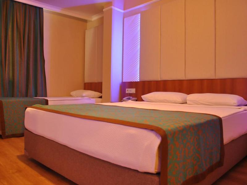 Cleopatra Tac Hotel & Spa