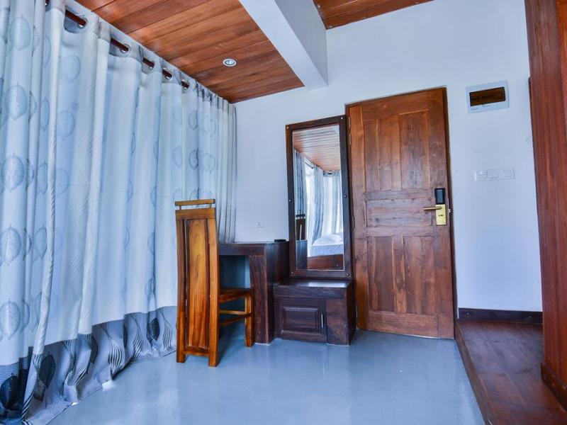 Wave Beach Resort Unawatuna