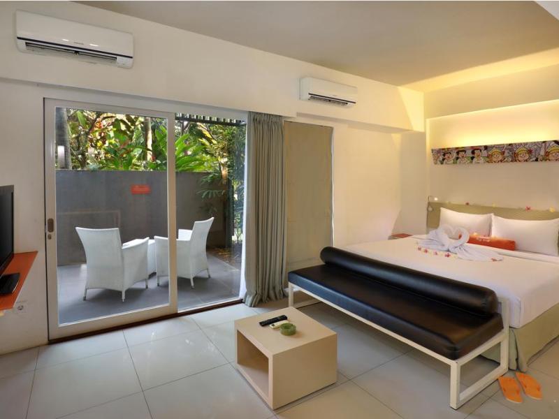 Harris Hotel & Residences Sunset Road