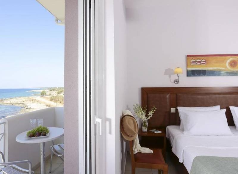 Artina Hotel