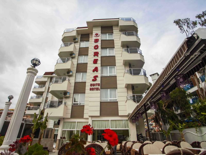 Boreas Suite Hotel