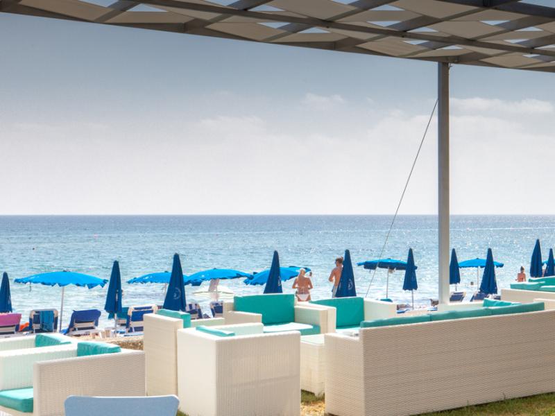 Vrissaki Beach Hotel