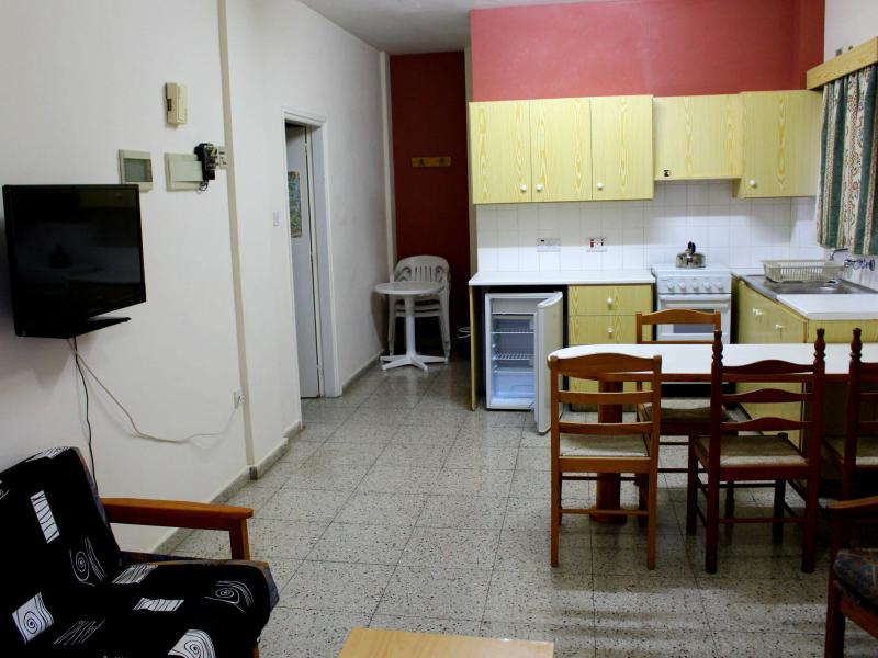 Kaos Hotel Apartments