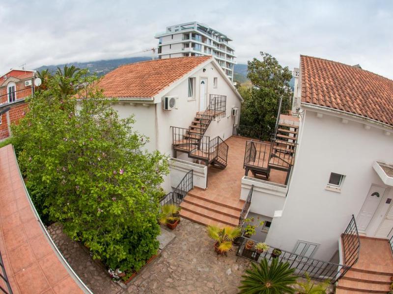 Villa Lukas