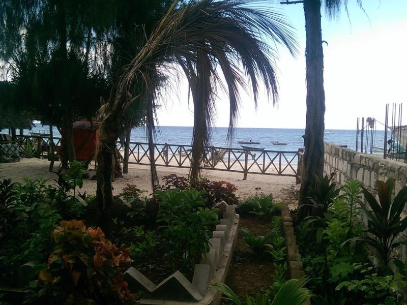 Union Beach Bungalows