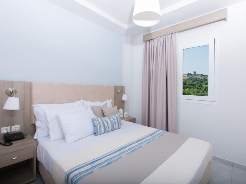 12 Olympian Gods Hotel