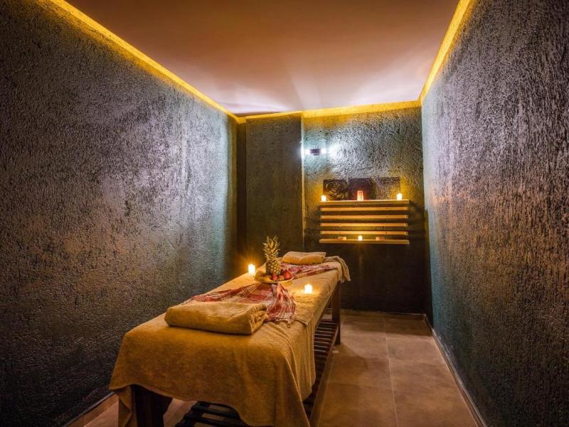 Hawaii Suite Beach Hotel