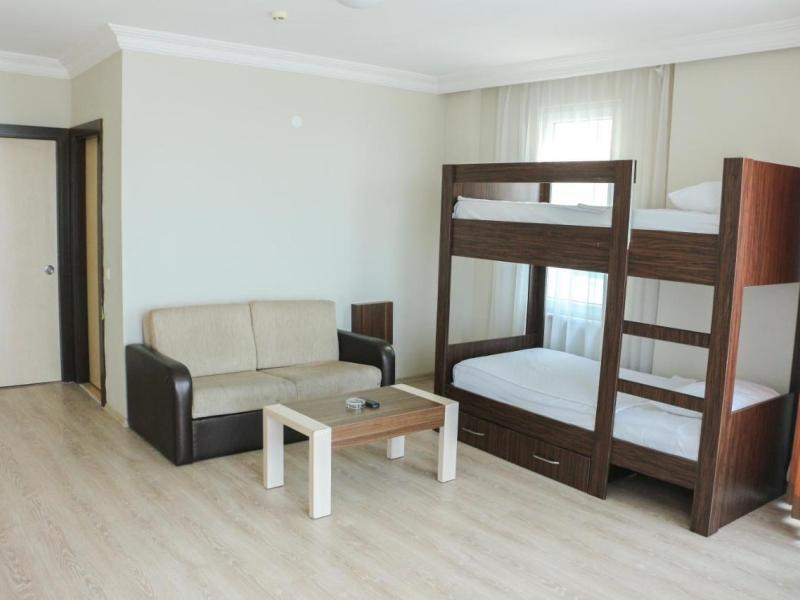 Hawaii Suite Beach Hotel