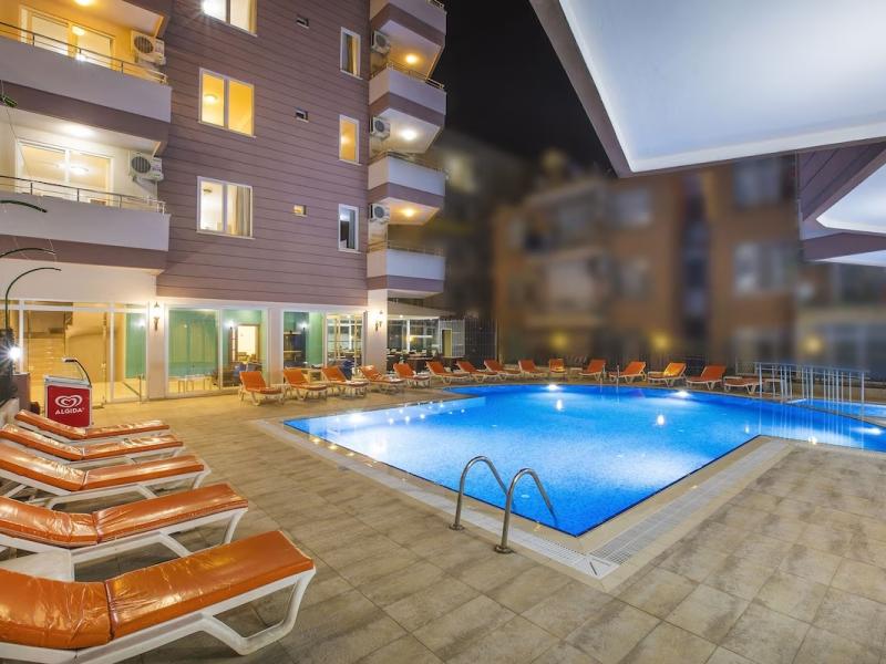 Hawaii Suite Beach Hotel