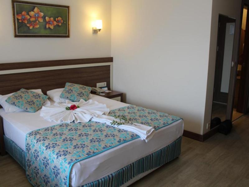 Side West Park Hotel