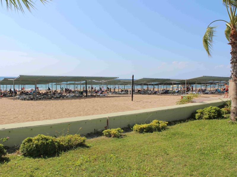 Side West Park Hotel