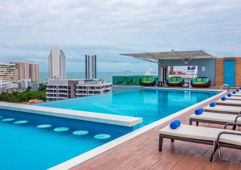 Unique Regency Hotel