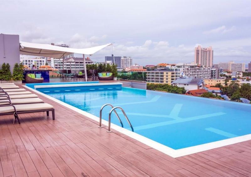 Unique Regency Hotel