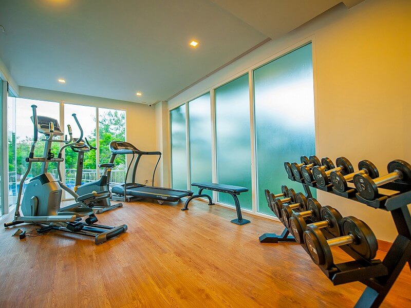 Grand Naiharn Suite