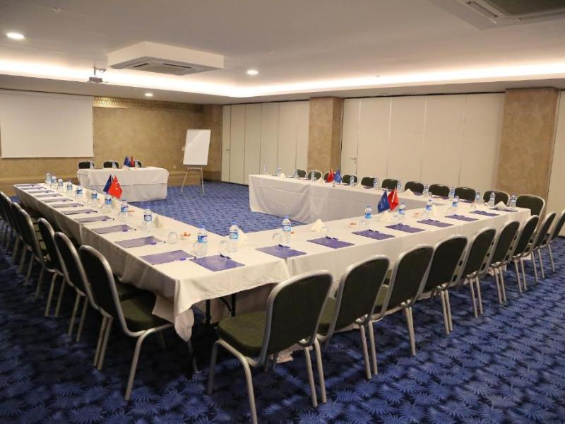 Turunc Premium Hotel