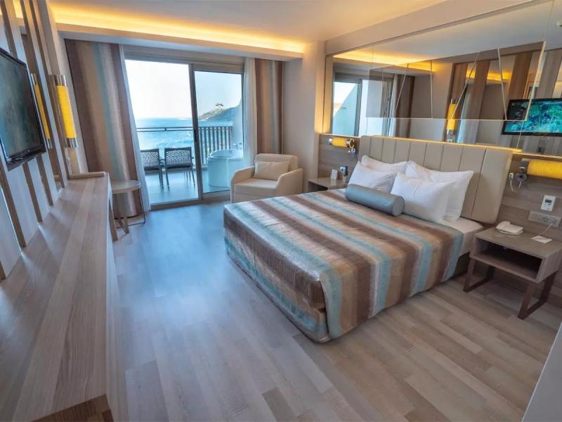 Turunc Premium Hotel