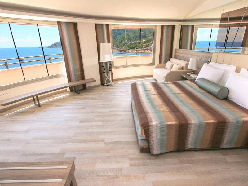 Turunc Premium Hotel