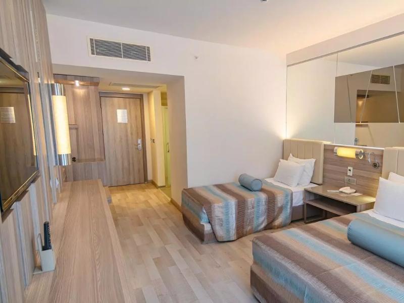 Turunc Premium Hotel