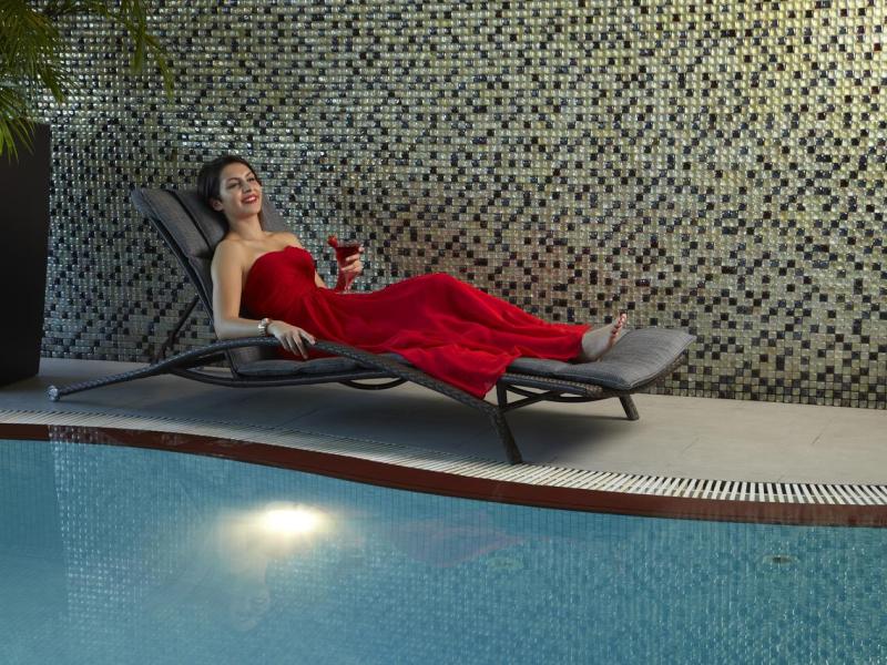 Cristal Hotel Abu Dhabi