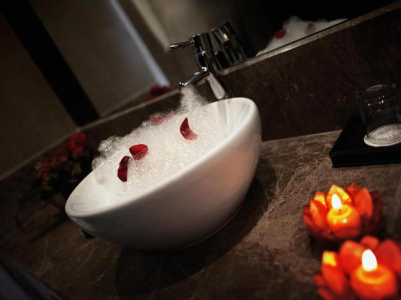 Cristal Hotel Abu Dhabi