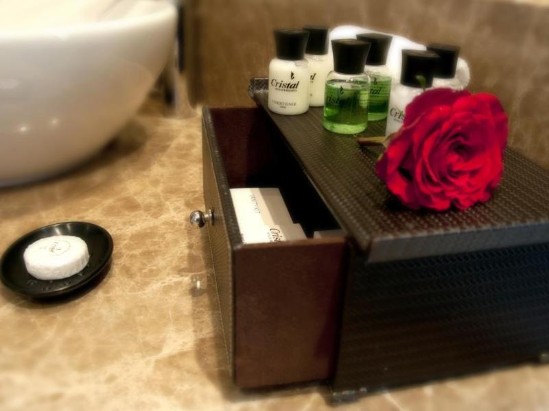 Cristal Hotel Abu Dhabi