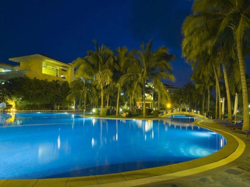 ShiXiShu JianGuo Yalong Bay Resort Hotel
