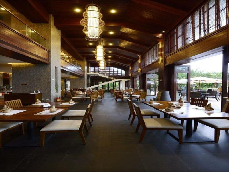 ShiXiShu JianGuo Yalong Bay Resort Hotel