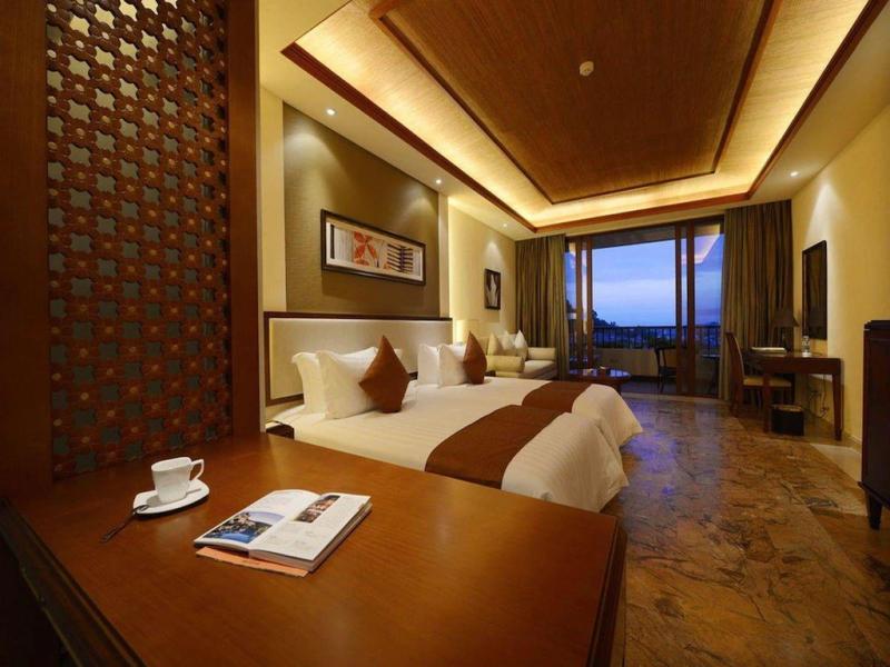 ShiXiShu JianGuo Yalong Bay Resort Hotel
