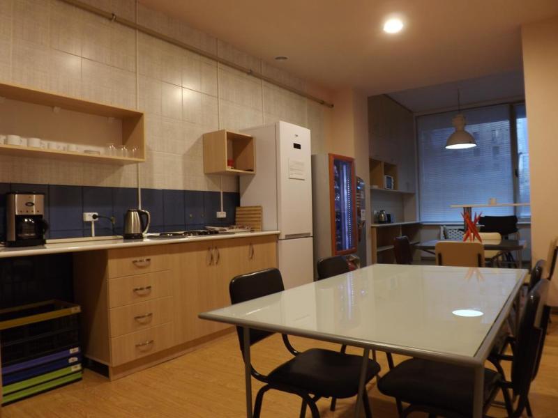 Holiday Hotel & Hostel