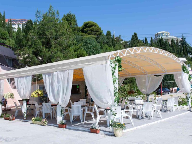 Морской уголок