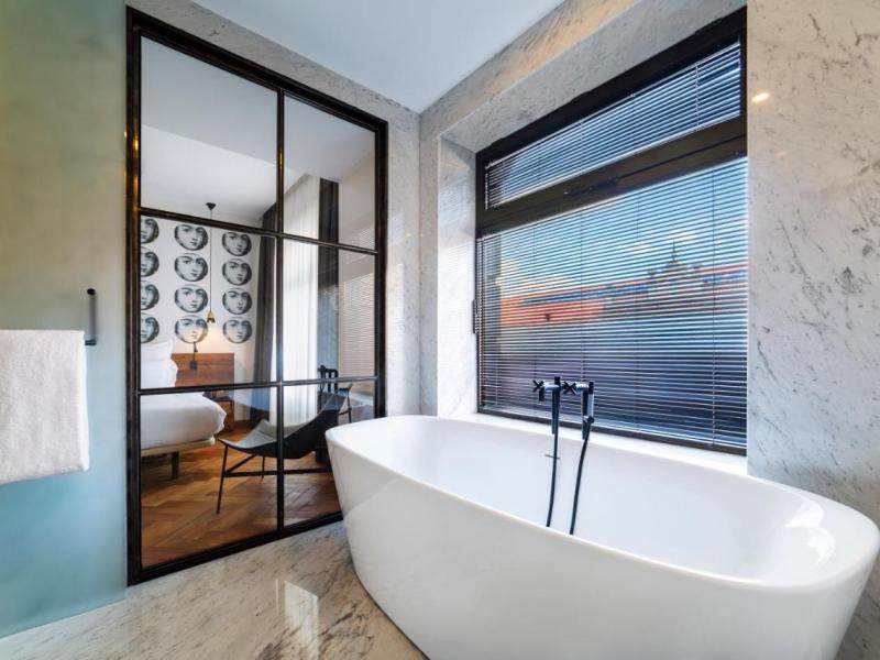 Shota Rustaveli Boutique