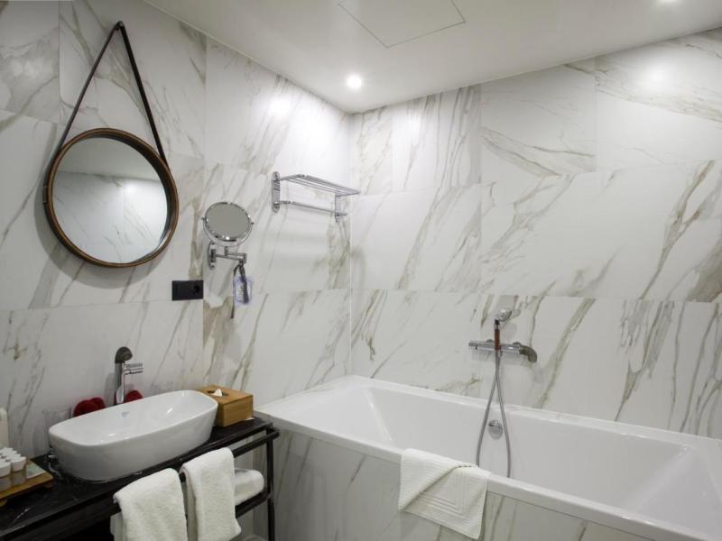 Shota Rustaveli Boutique